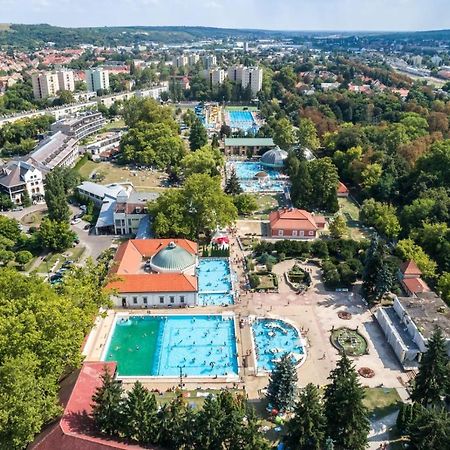 Belvárosi apartman Eger Exterior foto